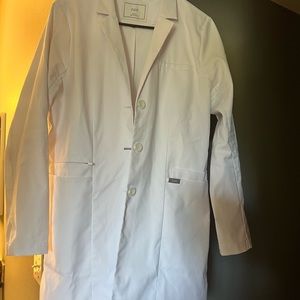 Figs Bellevue lab coat